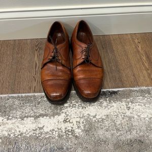 Allen Edmonds tan size 10D leather shoes